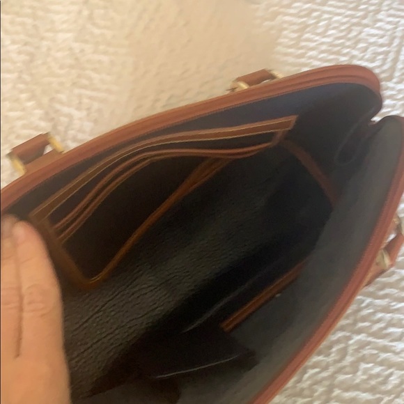 Authentic Dooney and Bourke purse - Picture 2 of 2